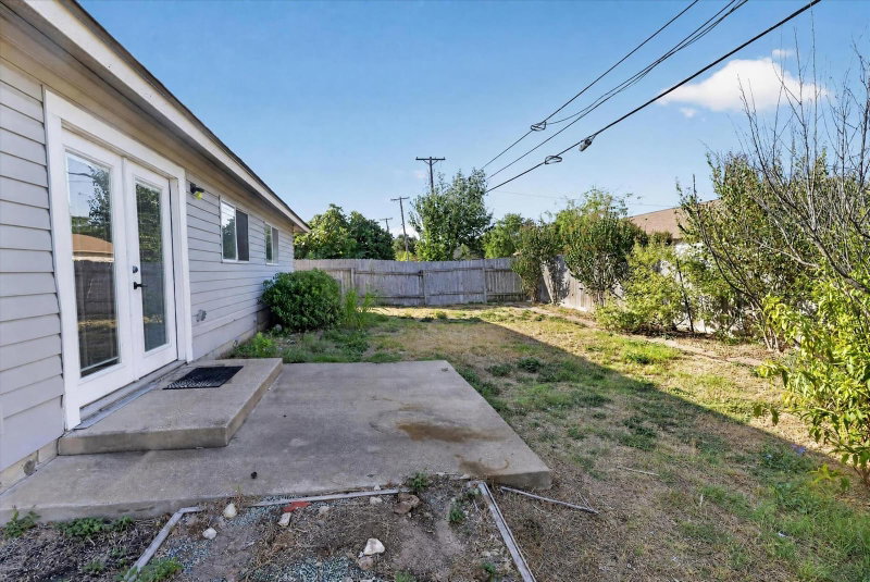 Property photo 32