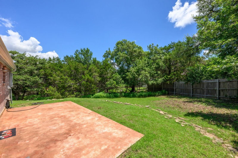 Property photo 31