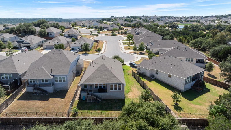 Property photo 35