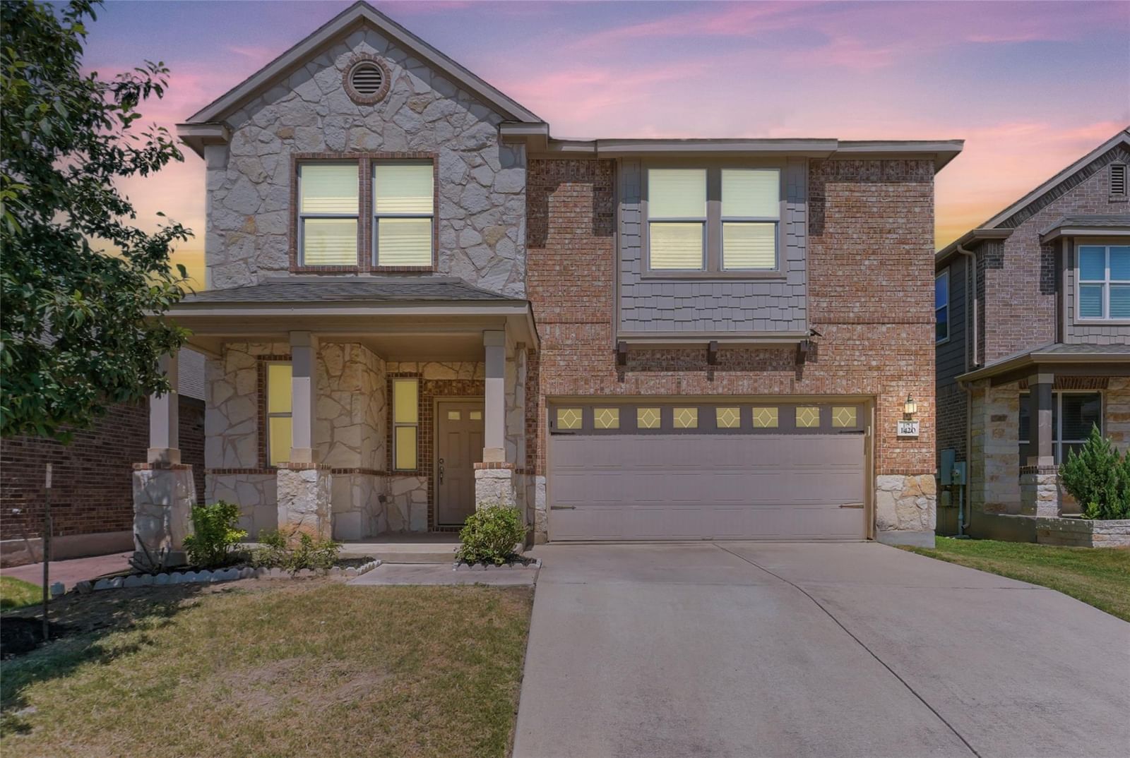 1420 Verdana DR - Photo 1