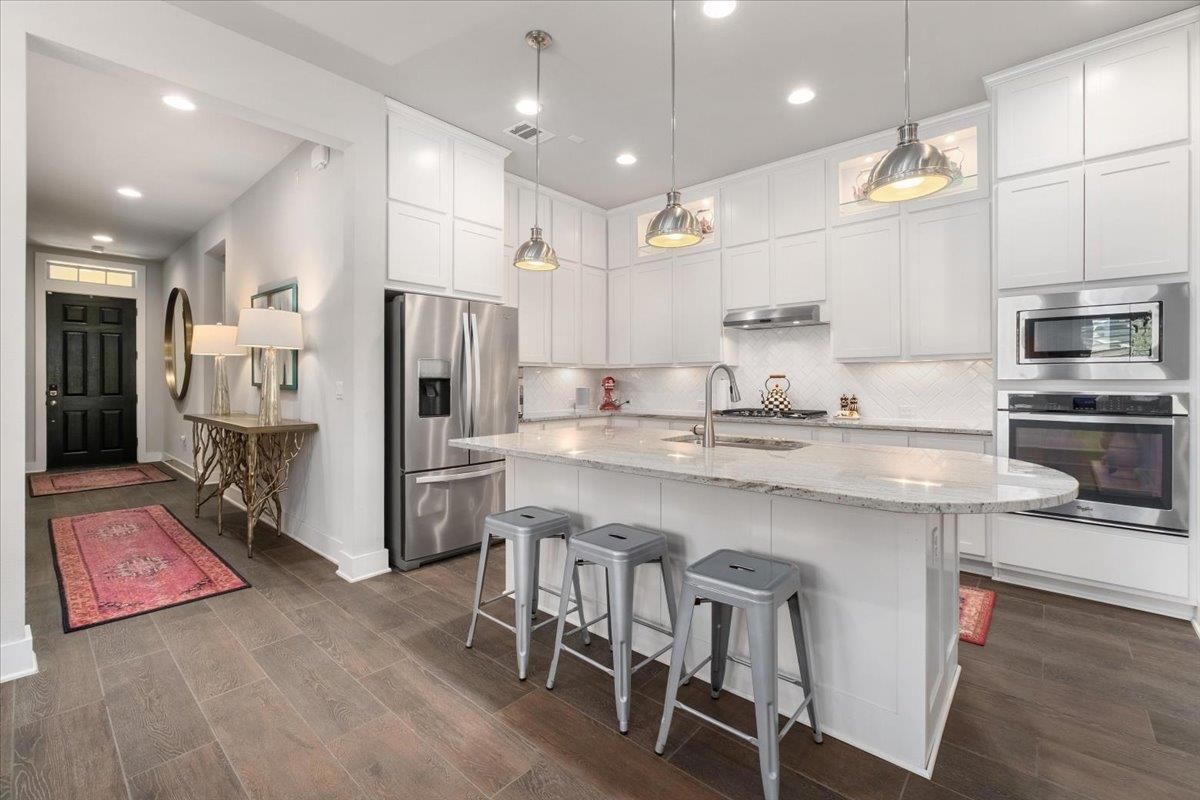 Photo 4