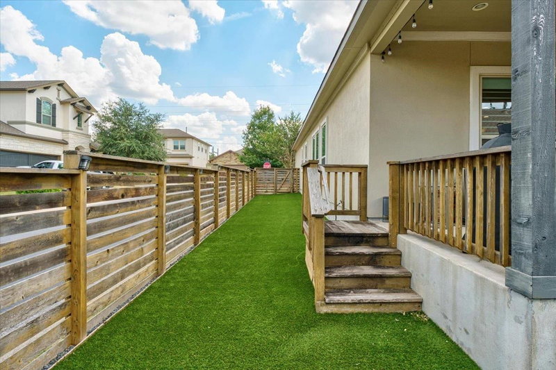 Property photo 25