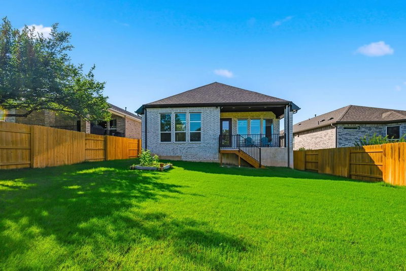 Property photo 33