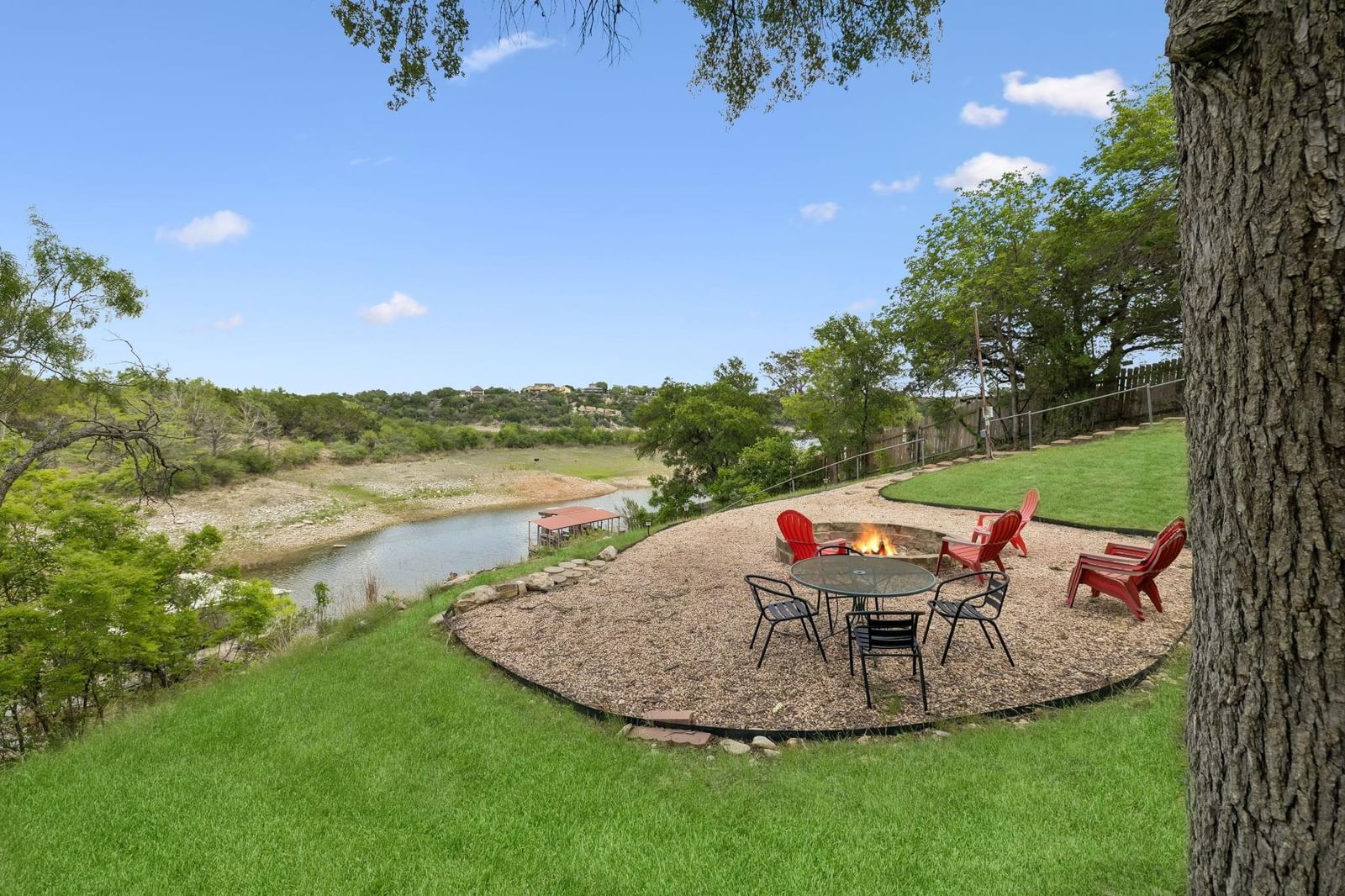 25420 Cove DR - Photo 1