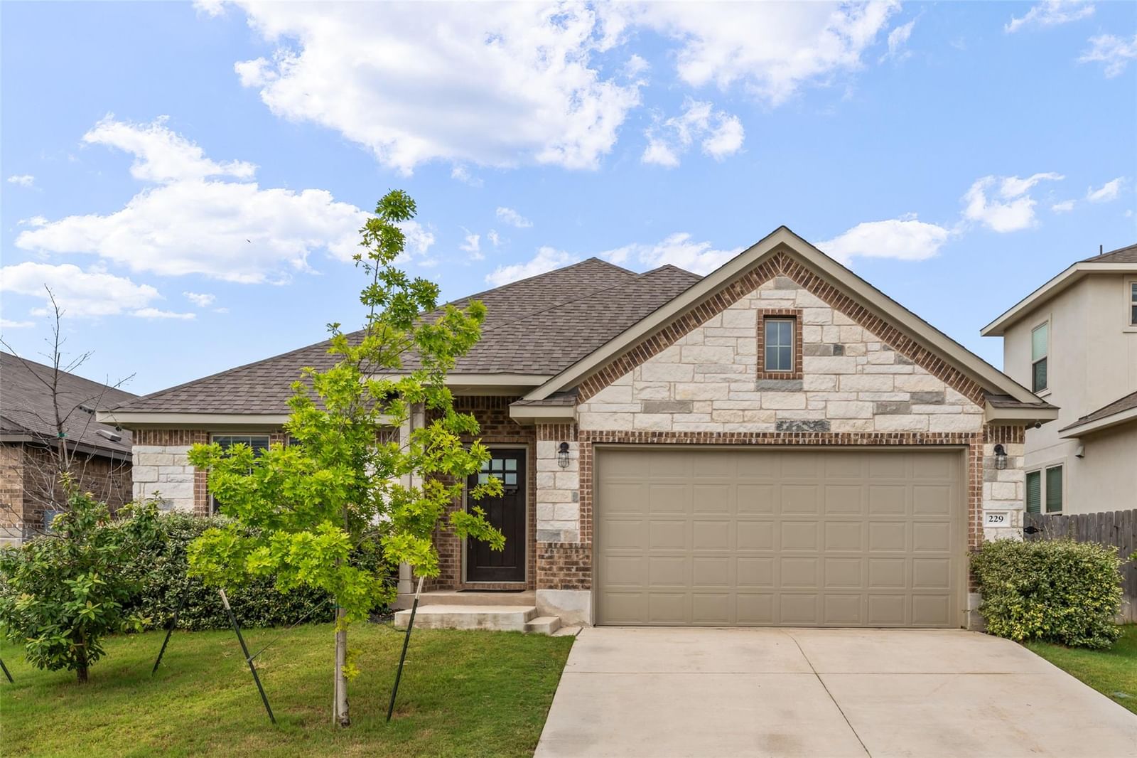 229 Blue Oak BLVD - Photo 1