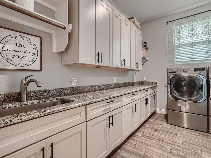 Property photo 28
