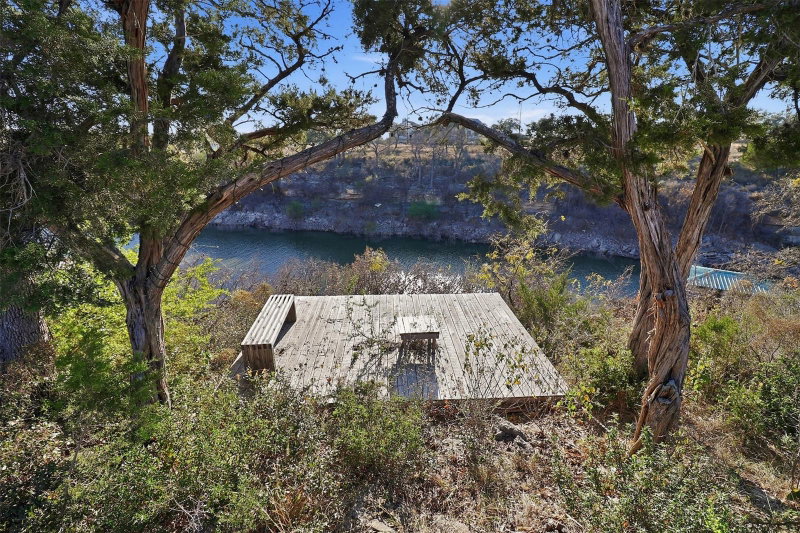 Property photo 24