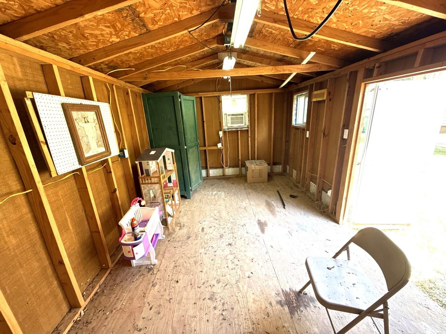 Photo 16