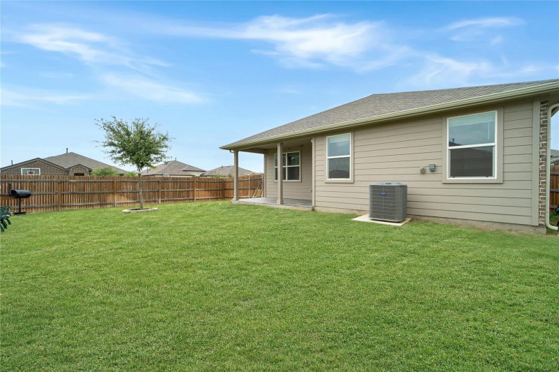 Property photo 32