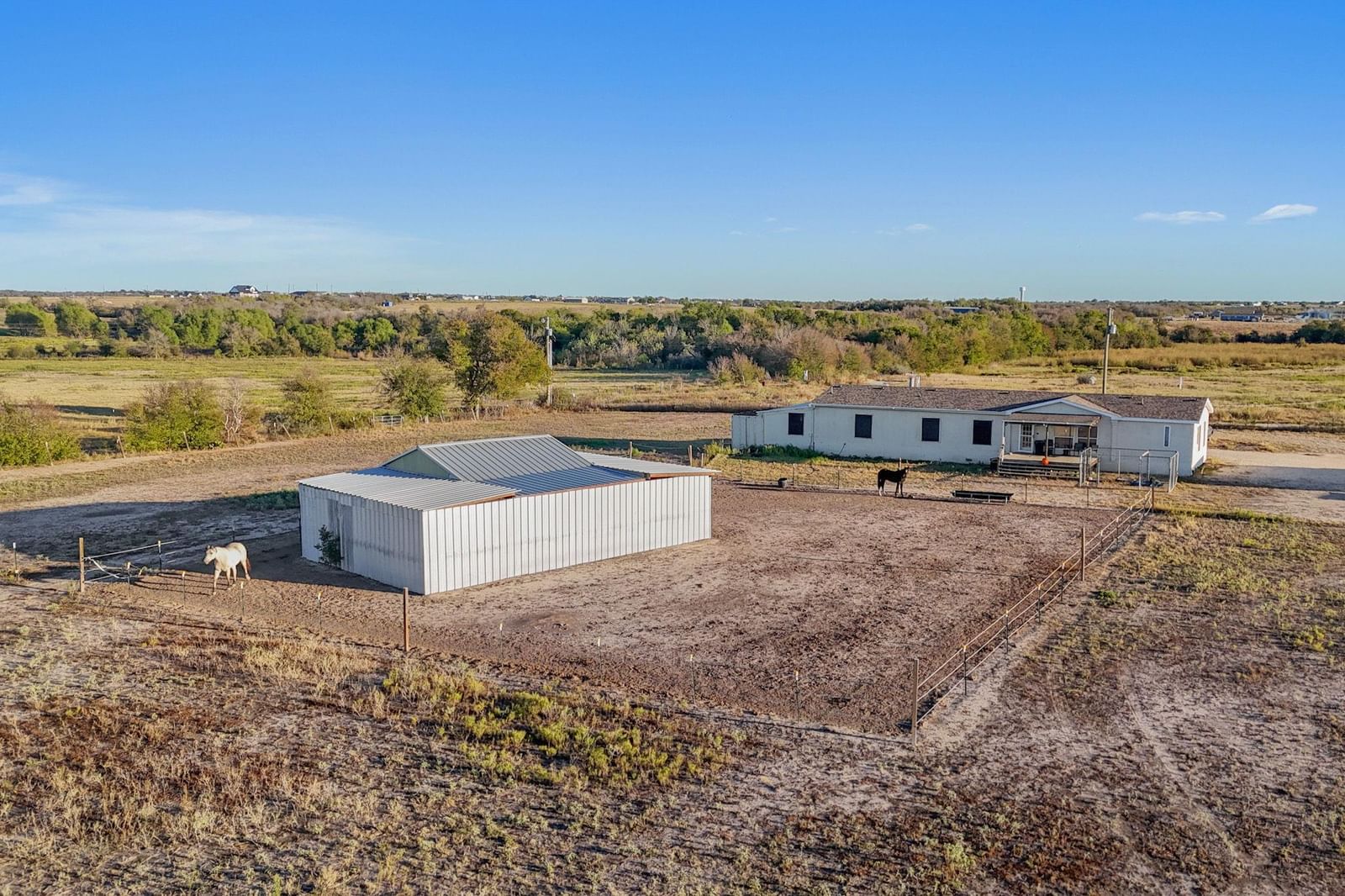 1600 County Road 465 - Photo 1