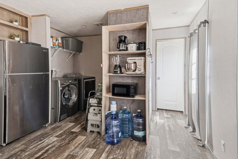 Property photo 8