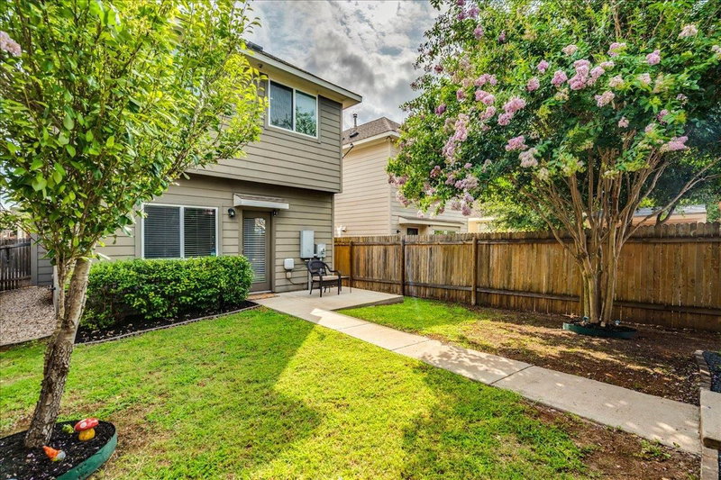Property photo 31