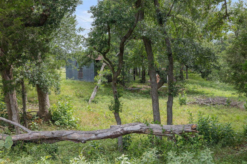 Property photo 25