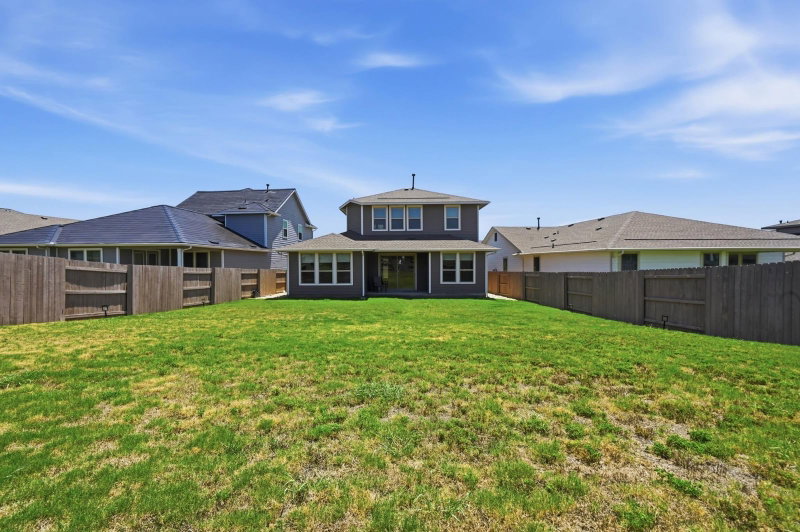 Property photo 33