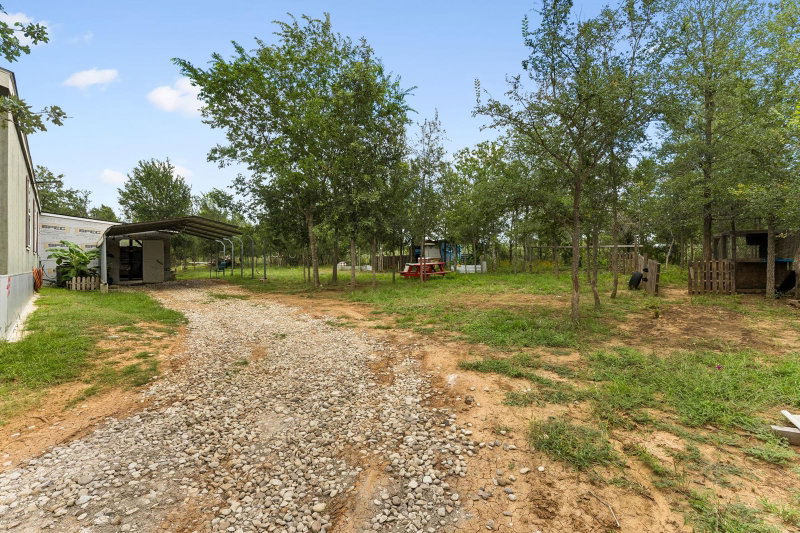 Property photo 25