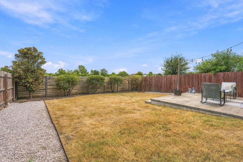 Property photo 32