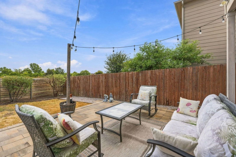 Property photo 33