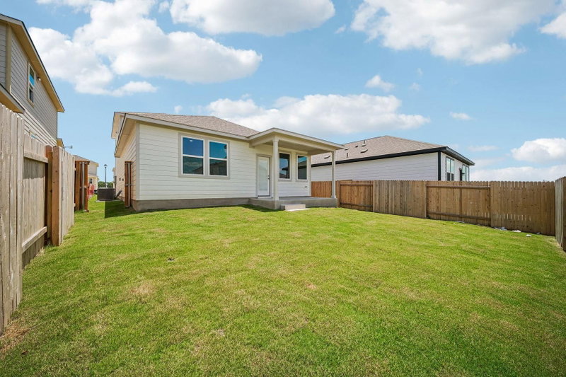 Property photo 33
