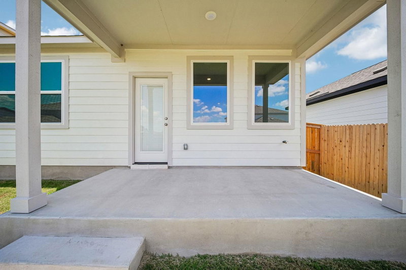 Property photo 35