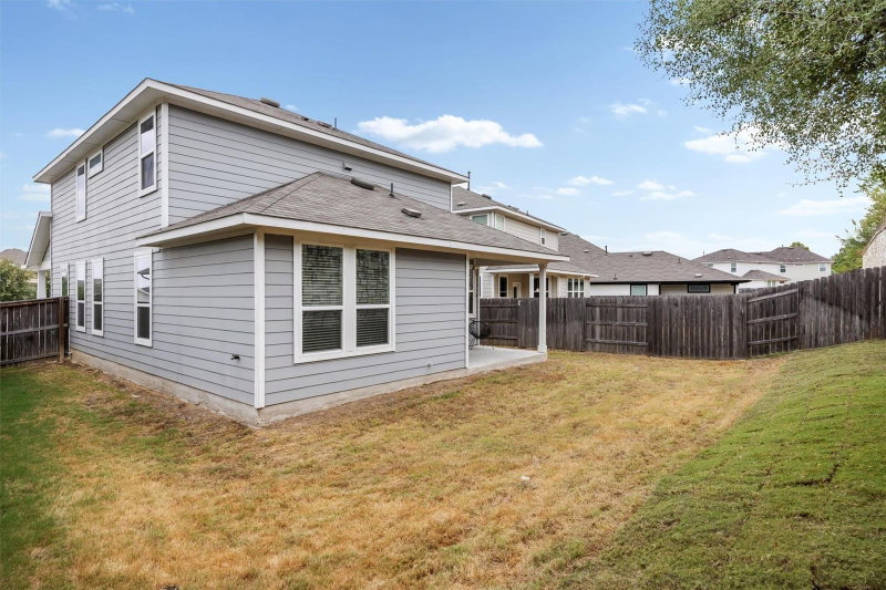 Property photo 31