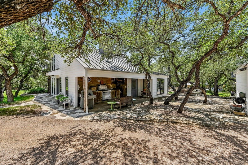 Property photo 25