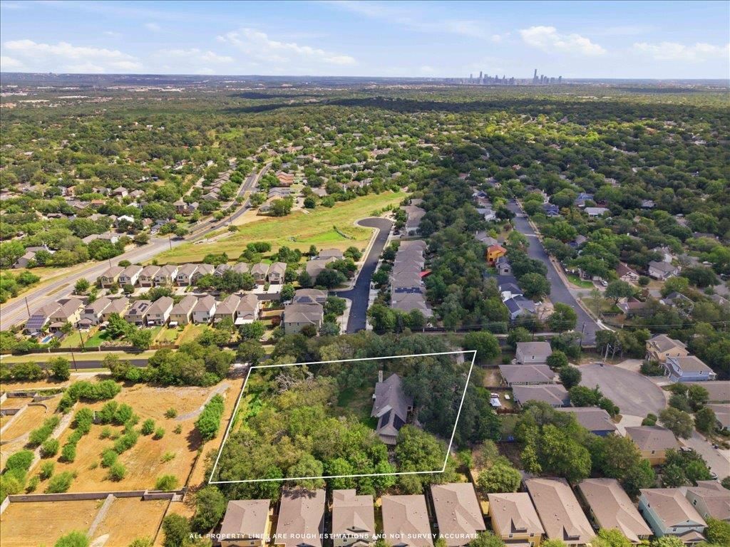 2907 Cameron LOOP - Photo 1