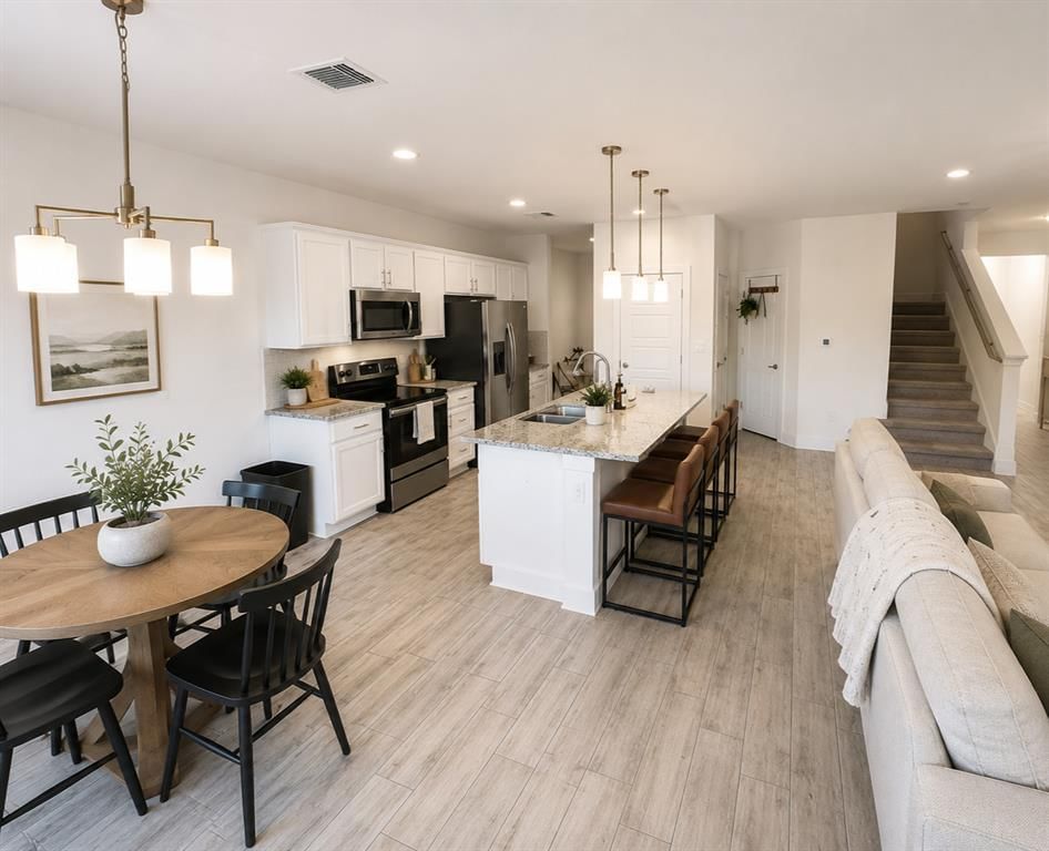 11312 Gadsen LN - Photo 1