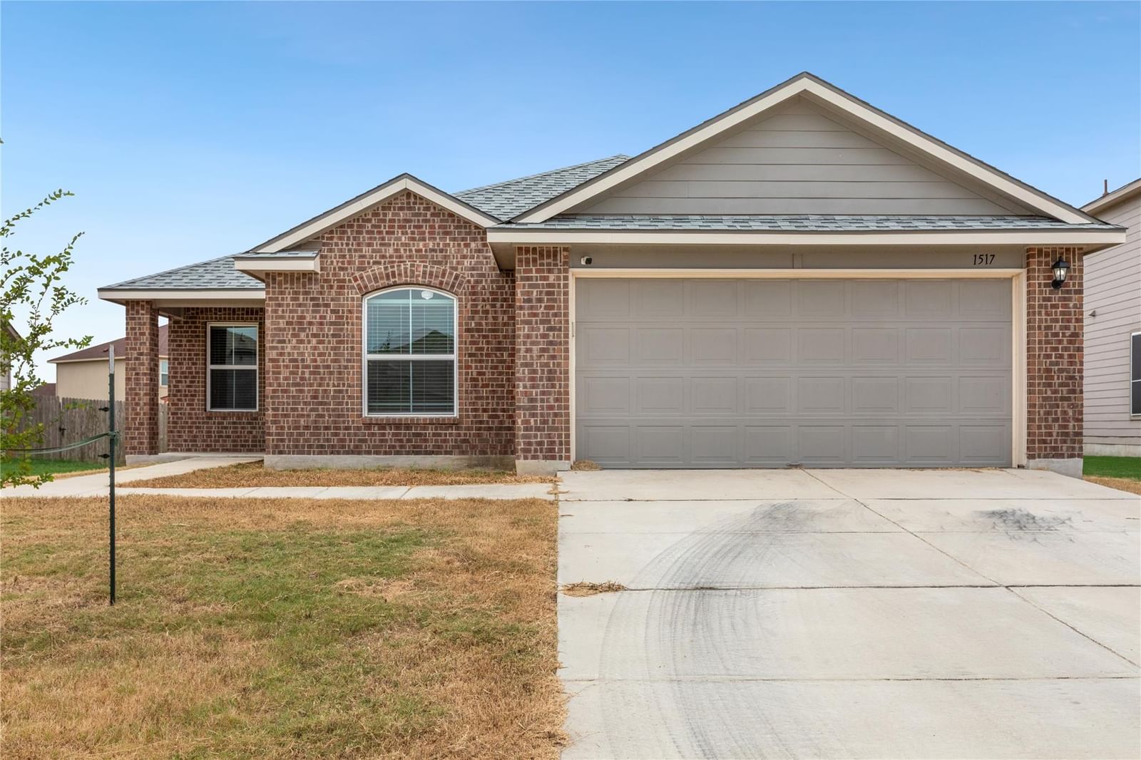 1517 Birmingham DR - Photo 1