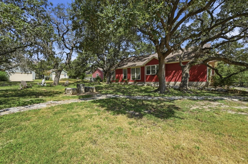 Property photo 31