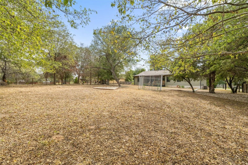 Property photo 32