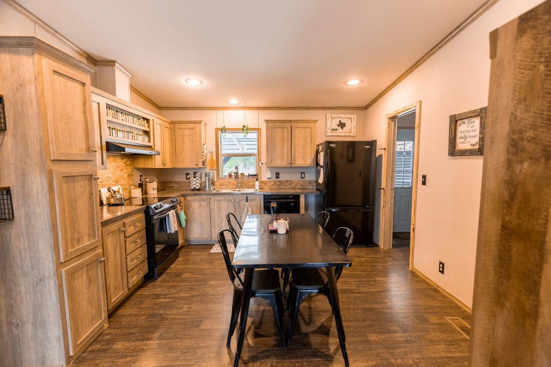 Property photo 25