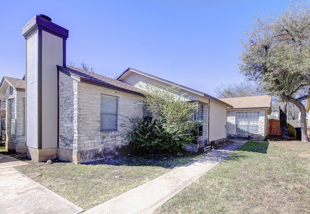 9624 Sugar Hill DR #A & B - Photo 1