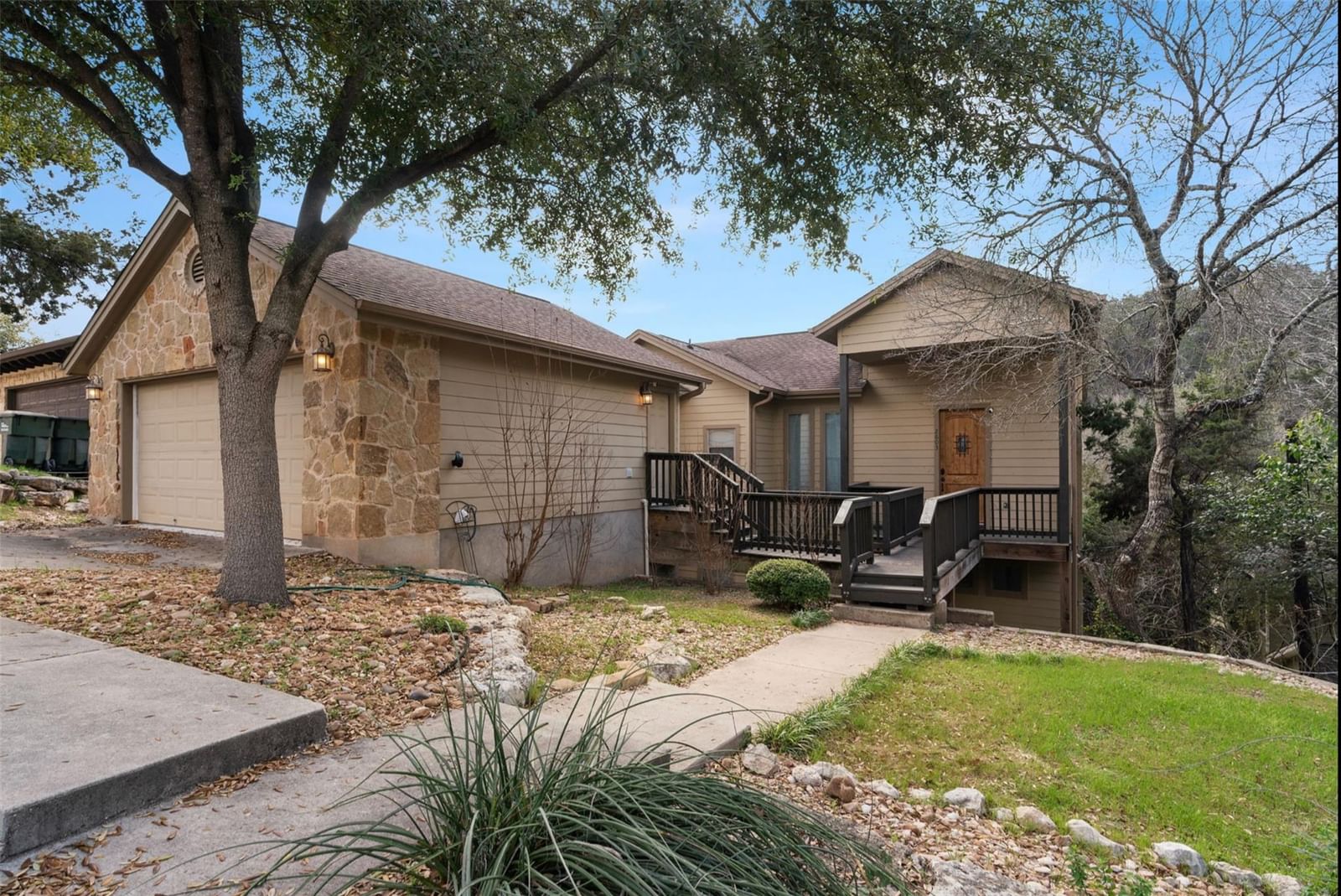 2603 Indian Creek RD - Photo 1