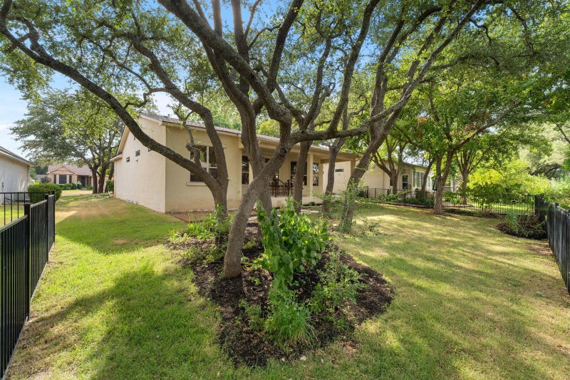Property photo 31