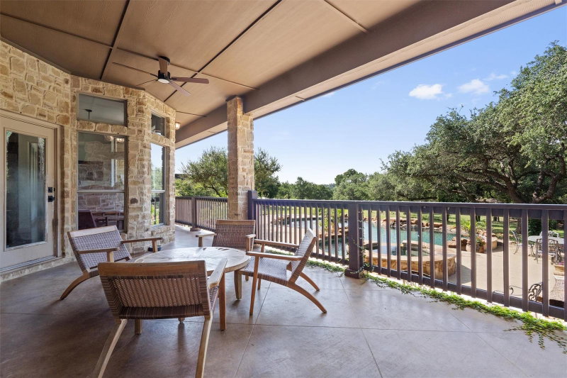 Property photo 30