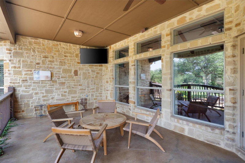 Property photo 31