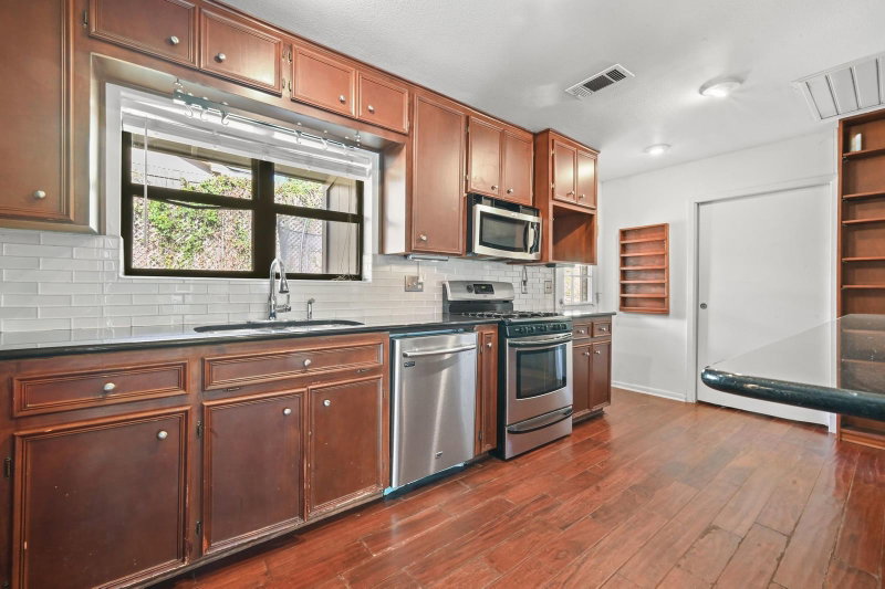 Property photo 17