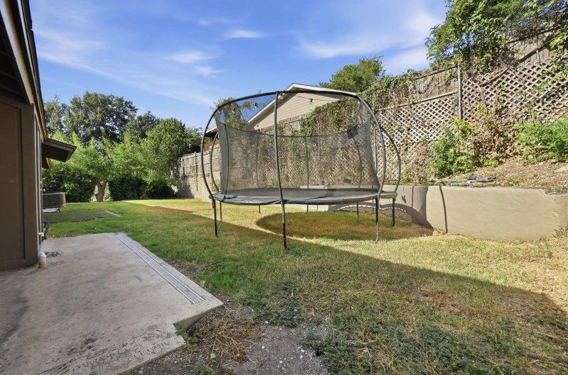 Property photo 27