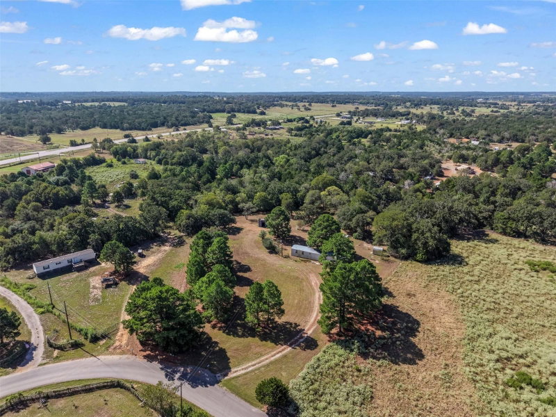 Property photo 32