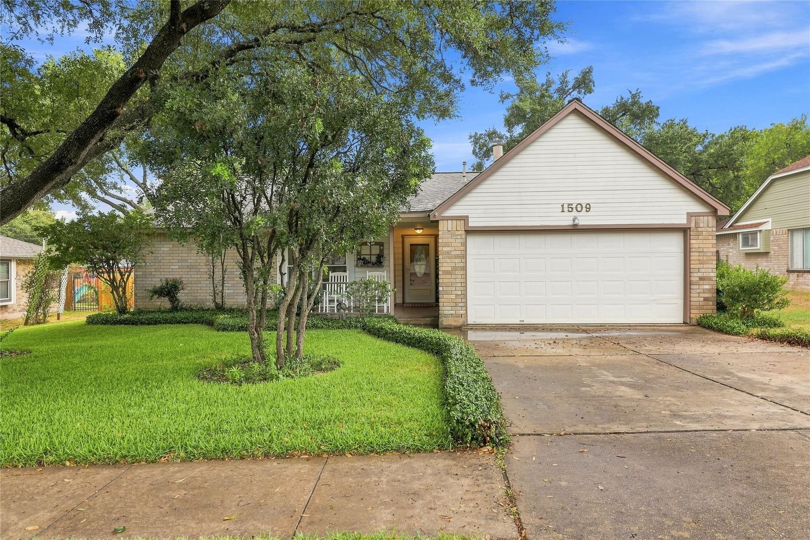 1509 Quail Run RD - Photo 1