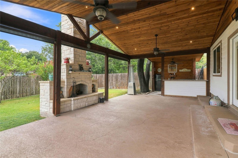 Property photo 28