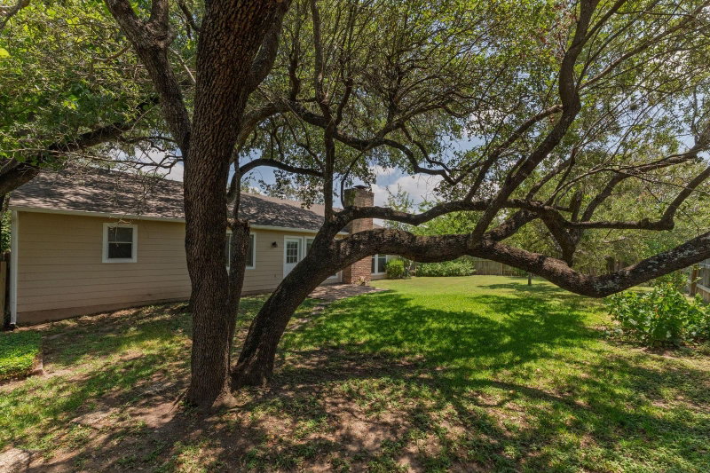 Property photo 31