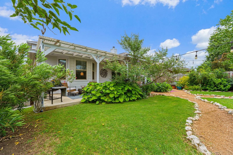 Property photo 38