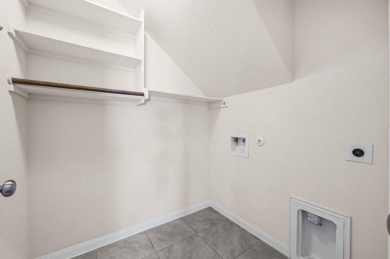 Property photo 37