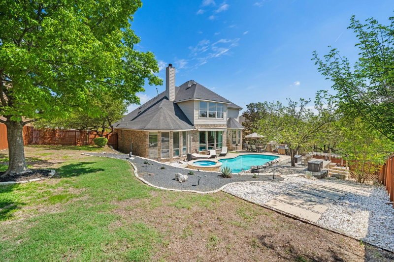 Property photo 35