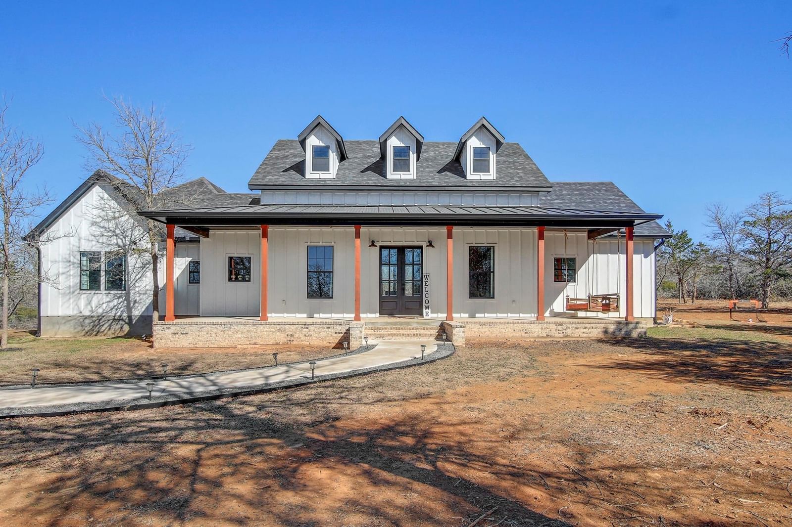 142 Anderson DR - Photo 1