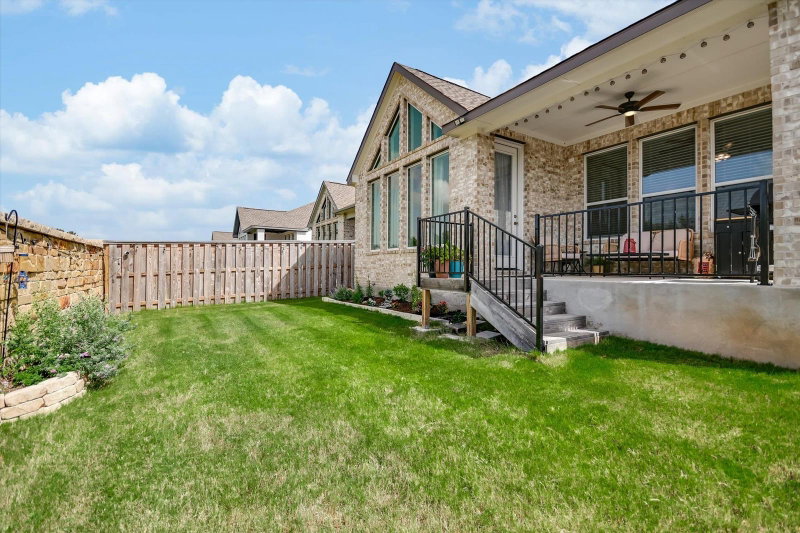 Property photo 32