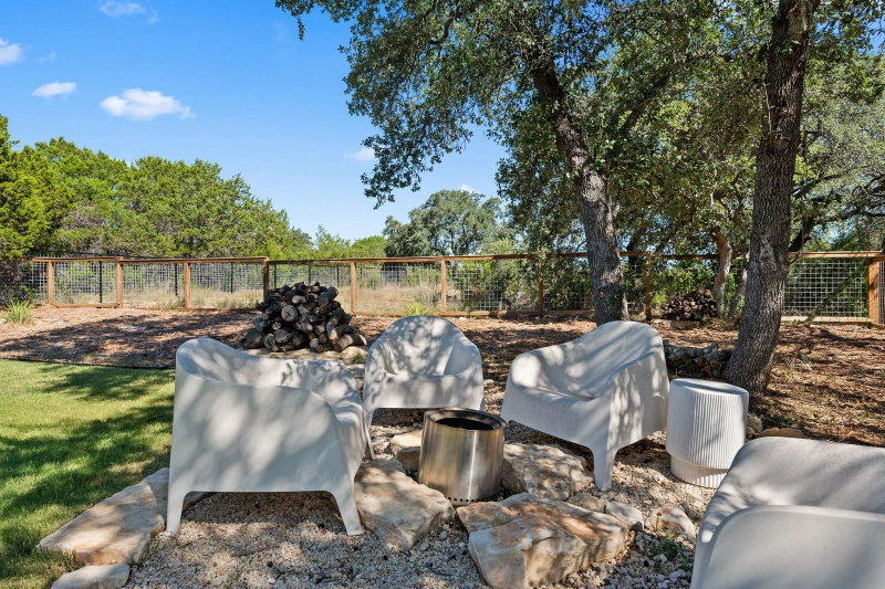 Property photo 30