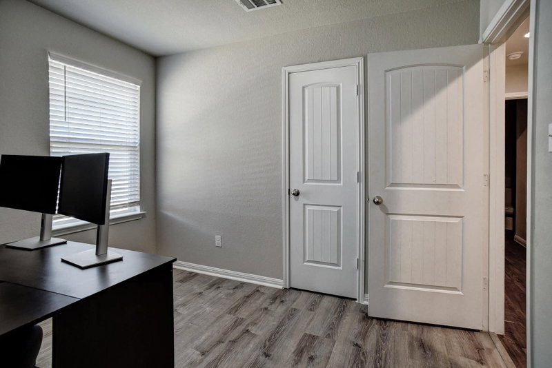 Property photo 18