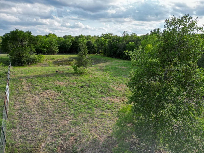 Property photo 37